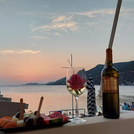Διαμέρισμα Onar Beachfront Residence,
