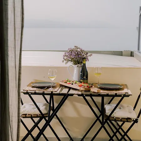 Onar Beachfront Residence, Apartment