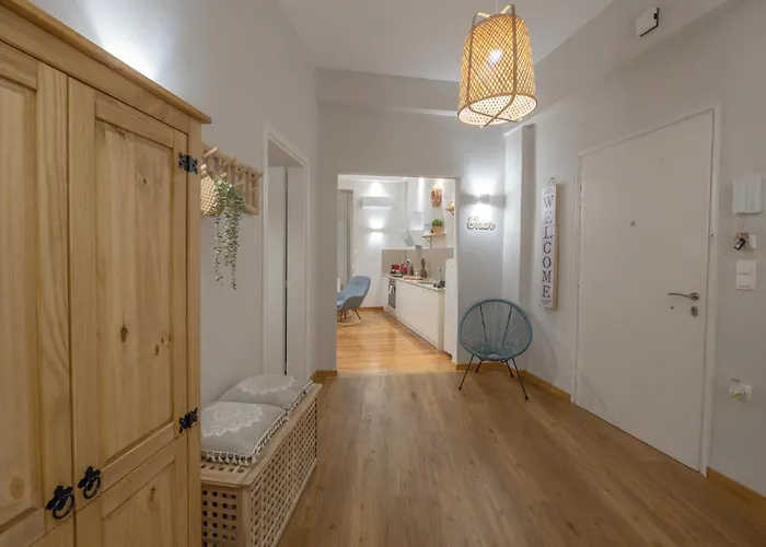 Onar Beachfront Residence, Appartement Loutráki