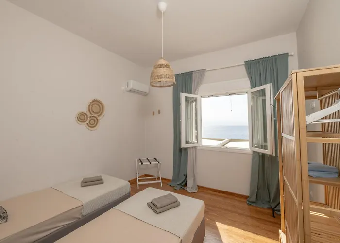 Onar Beachfront Residence, Loutráki